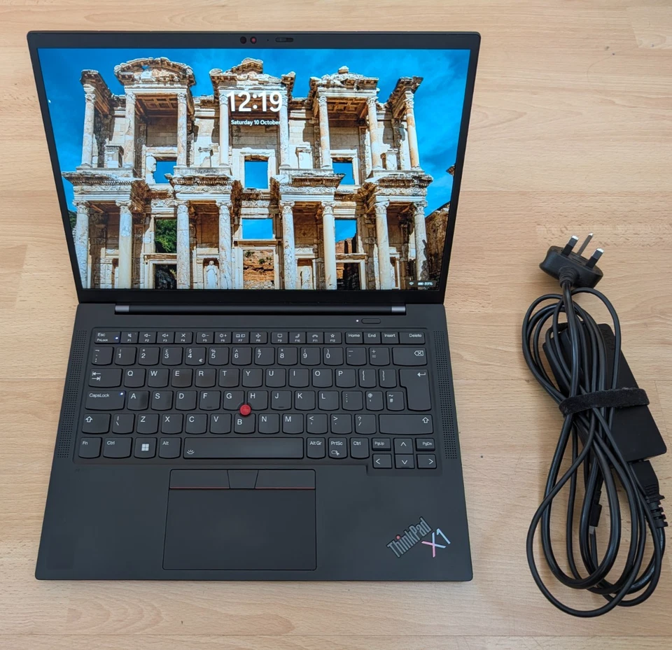 Lenovo ThinkPad X1 Carbon G9 · i7-1165G7 · 16GB · 512GB, photo 2 of 5