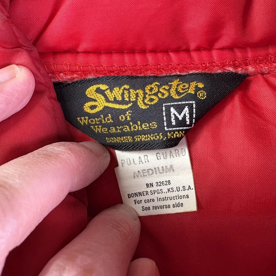 Chaleco acolchado Swingster vintage para hombre mediano rojo parche Kent protector polar nailon EE. UU. Foto 3 de 4