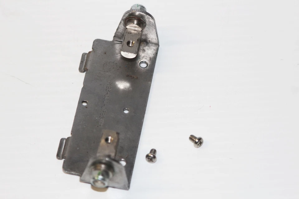 Soporte base bisagra montaje F126-000-JF23WH - Polaroid 23" LCD televisión TLX-02311B Foto 2 de 4