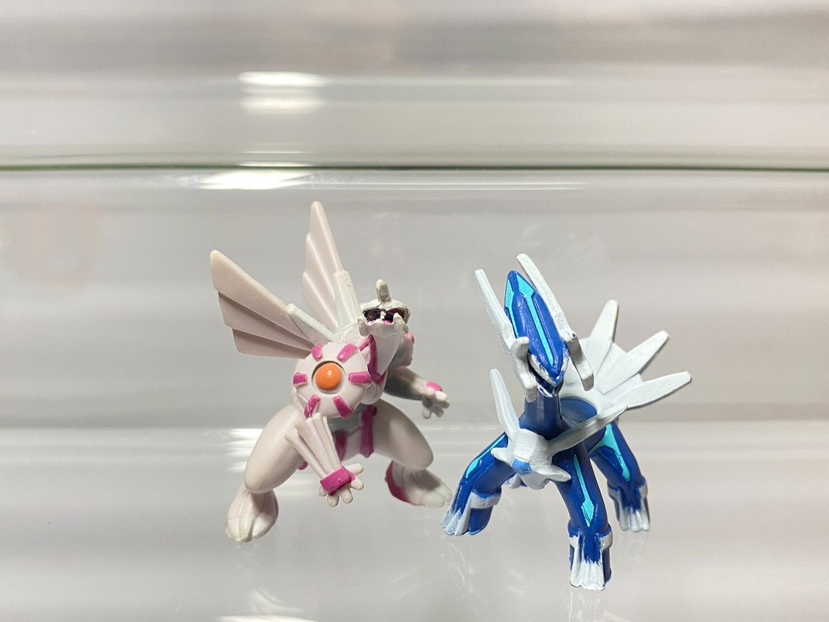 Dialga Palkia Pokemon Monster Nintendo T-arts Candy Collection