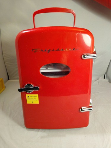 Frigidaire RED EFMIS129- CP4 Mini 