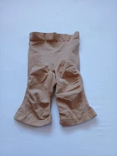 Skims Seamless Body Sculpt Mid Thigh Short Women's S-M Clay Nylon Stretch G84