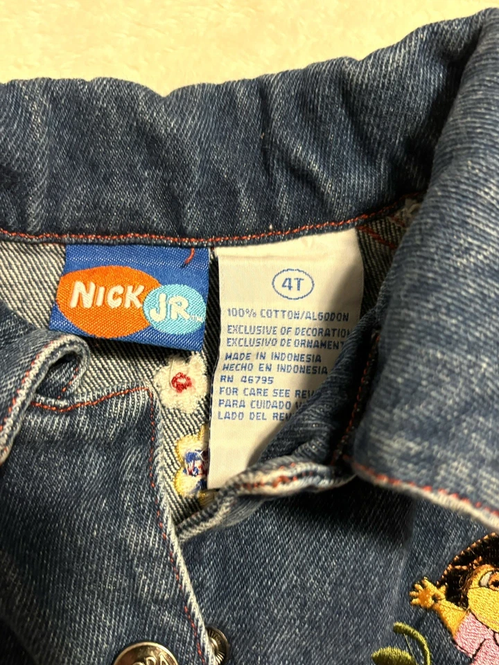 Juvenil 2005 Nick Jr Dora La Exploradora Botas Denim Vestido Talla 4T Bordado a Cuadros Foto 3 de 4