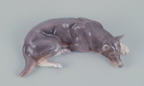 Bing & Grøndahl porcelain figurine of reclining German Shepherd. Approx. 1930 - Picture 3 of 7