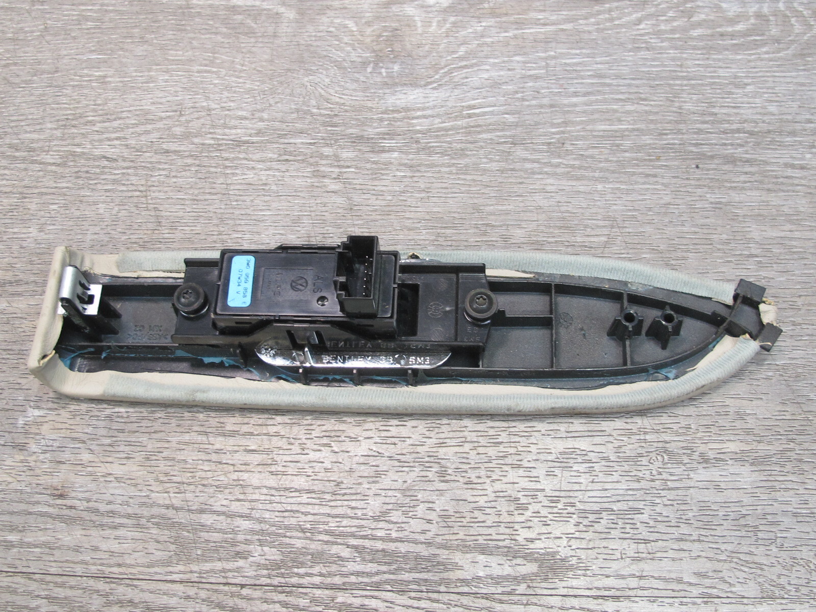 03-12 BENTLEY CONTINENTAL GTC GT FRONT RIGHT DOOR POWER WINDOW SWITCH 3W0959858E