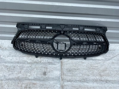 Kühlergrill Mercedes-Benz A247 GLA H247 FRONTGRILL A2478883201  