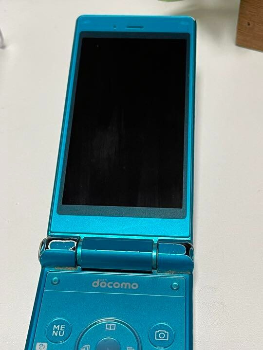 AQUOS SH-06G Blue Green (GR) まとめ売り シャープ docomo AQUOS ケータイ SH-06G [Blue Green] 価格比較
