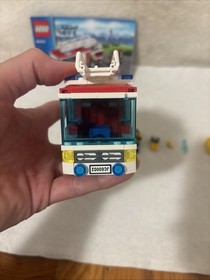 LEGO  Town: City: Fire: Set 60002 FIRE TRUCK 2013 INCOMPLETE FREE SHIP