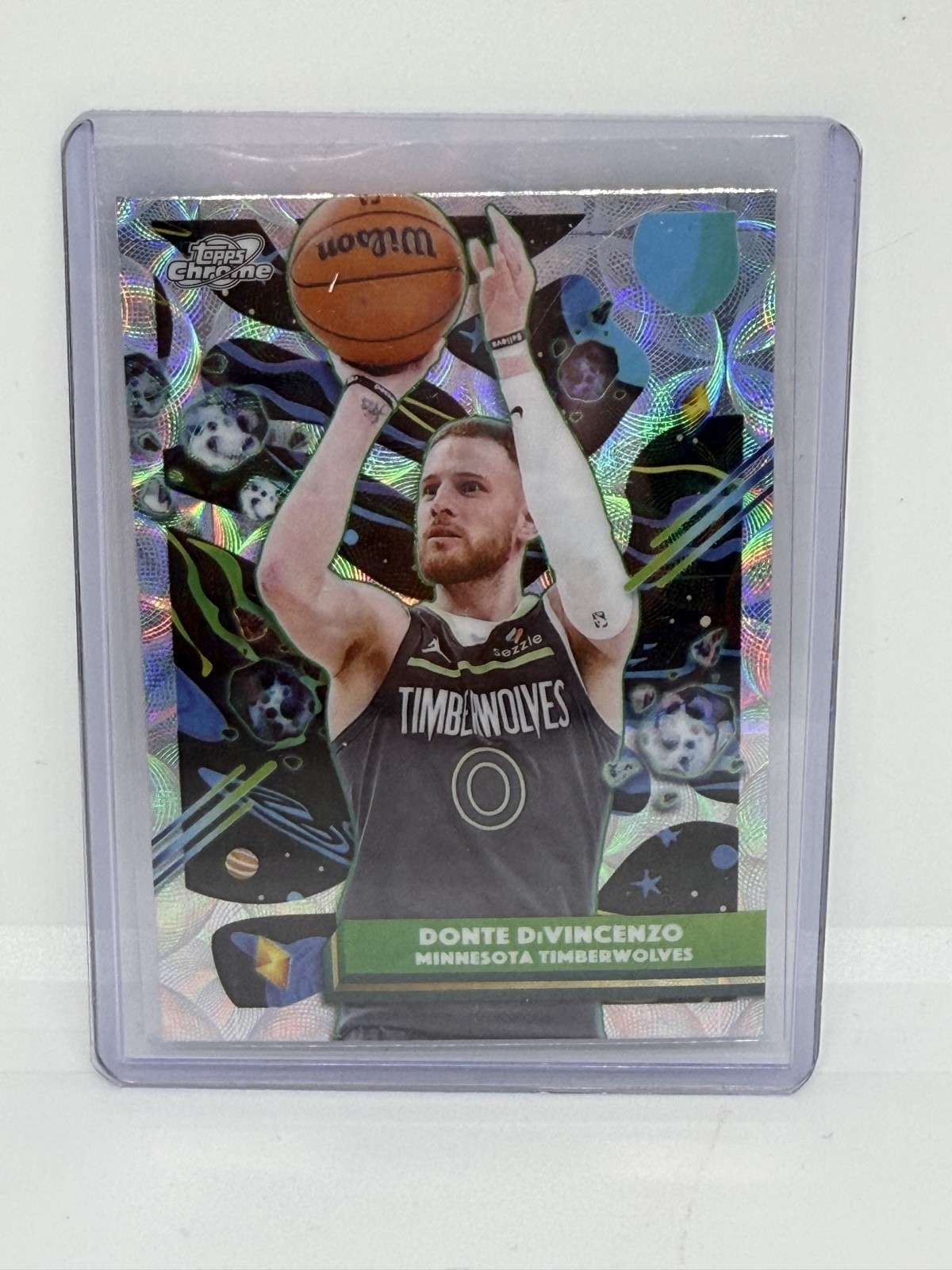 2025-26 Topps Cosmic Chrome - Donte DiVincenzo #84 Nucleus Refractor