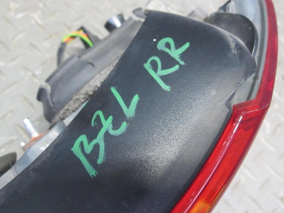 09-16 PILOTO TRASERO DERECHO BMW E89 Z4 7191778 OEM Foto 2 de 4