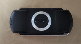 Red / Black Sony Playstation Portable PSP System Model # 1001 w/ Charger