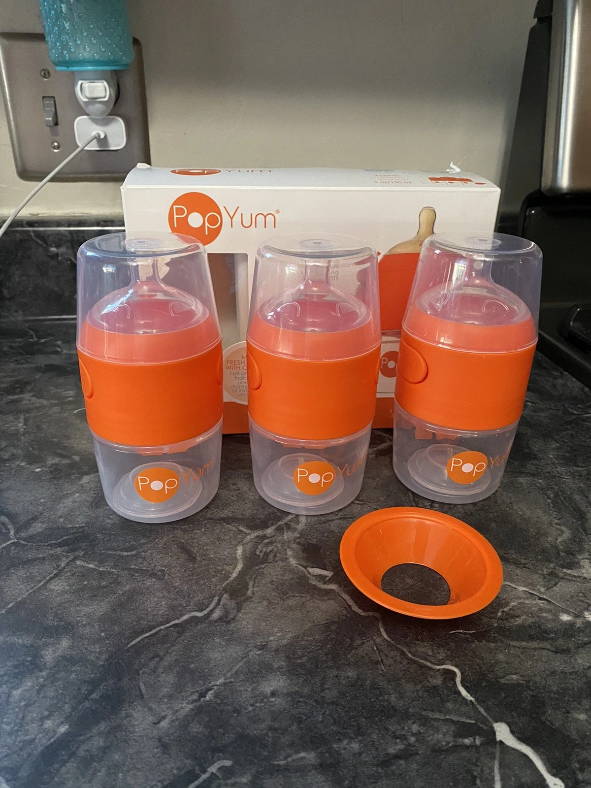 PopYum 5 oz Anti-Colic Making / Mixing / Dispenser Set of 3 Orange Baby Bottles
Opens in a new windo