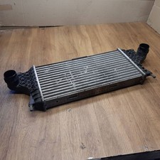 Mercedes-Benz GLE (W166 - C292) 2017 Ladeluftkühler A0995002900 Diesel 150kW