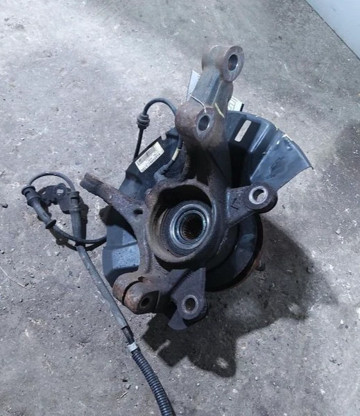 Conjunto de nudillo husillo conductor izquierdo delantero izquierdo Kia Rio 2012-2017 fabricante original Foto 2 de 4