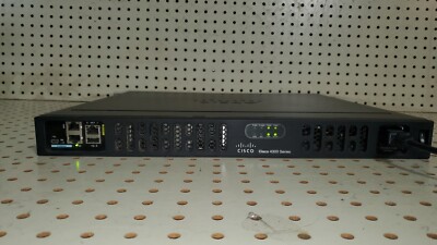 CISCO ISR4331/K9 - ISR 4331 - Integrated Service Router 