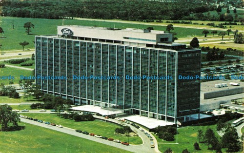 R081532 Ford Motor Company. Zentralgebäude. The American Road. Dearborn
