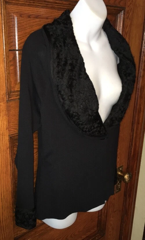 CHAQUETA SUÉTER LAURA ASHLEY negra tejida rayón elegante diseño cuello bordado, pm Foto 3 de 4