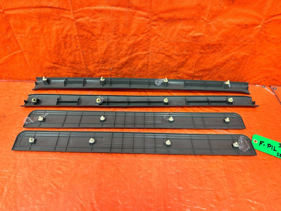 02-06 ACURA RSX - FLOOR PILLAR SCUFF PLATE SET PILLARS - LEFT RIGHT - OEM #315 - Image 2 of 2