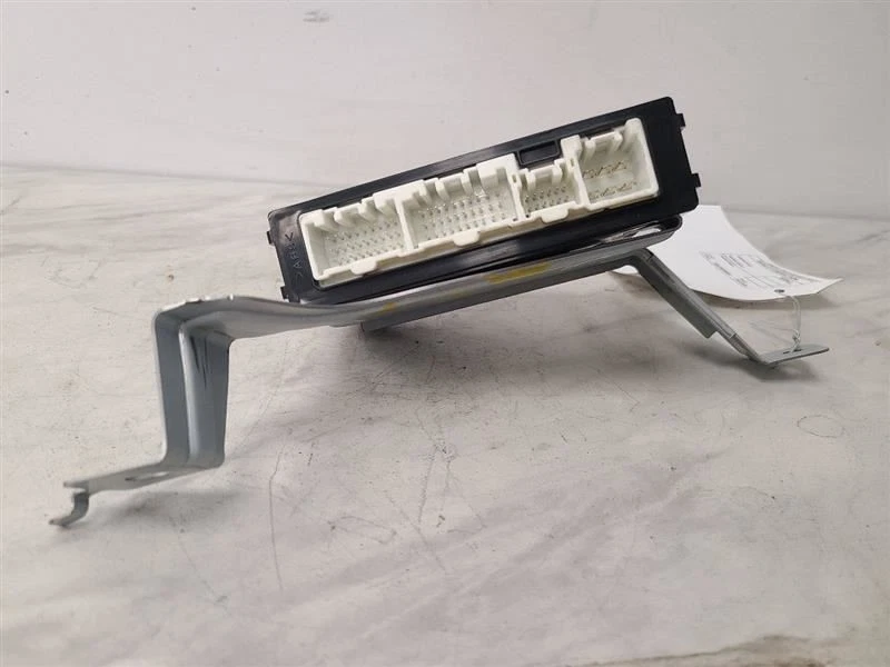 Chassis ECM Theft-locking Dash Transmitter Fits 14-15 MAZDA MX-5 MIATA 576698 - Image 4 of 4