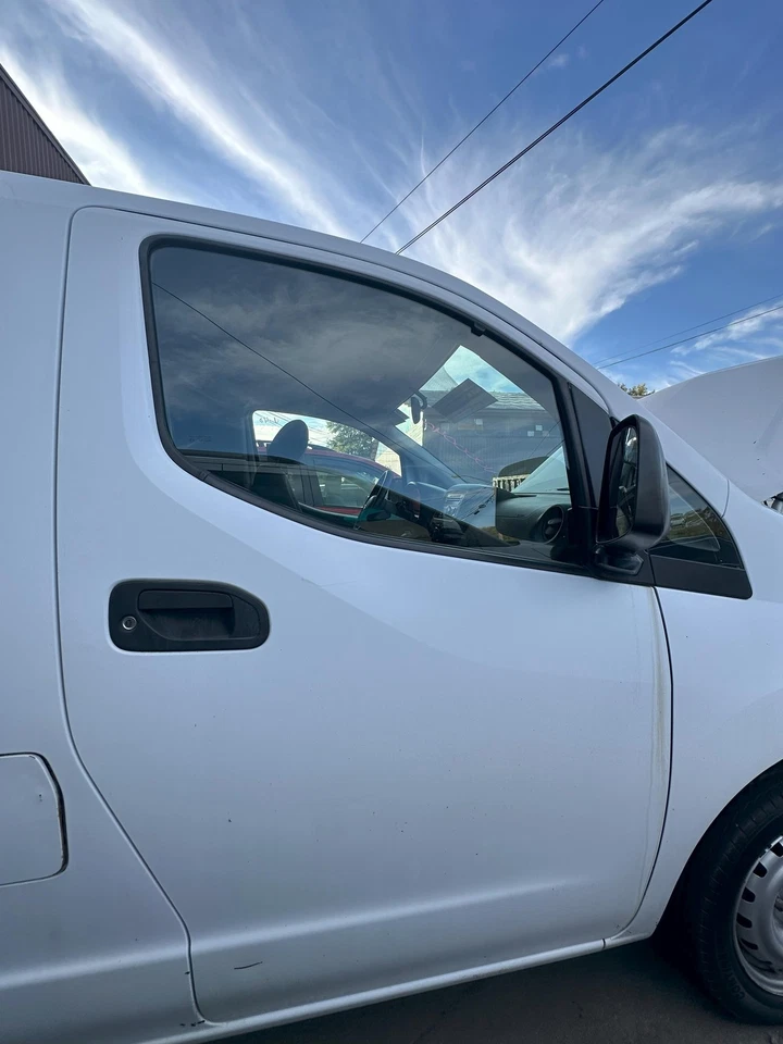 Used Front Right Door Assembly Front fits: 2017 Chevrolet City express Front Rig Foto 4 de 4