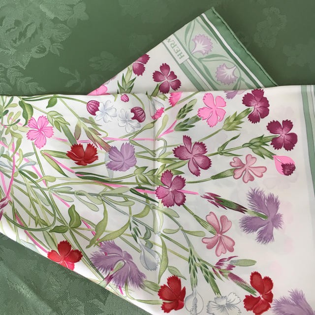 HERMES Silk Scarf Luxury Fashion Accessory