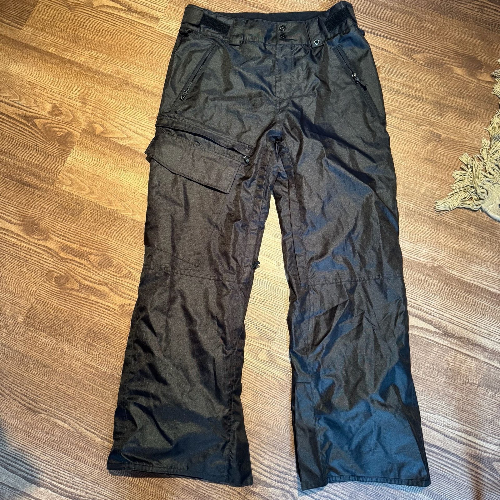 Picture 1 of 4