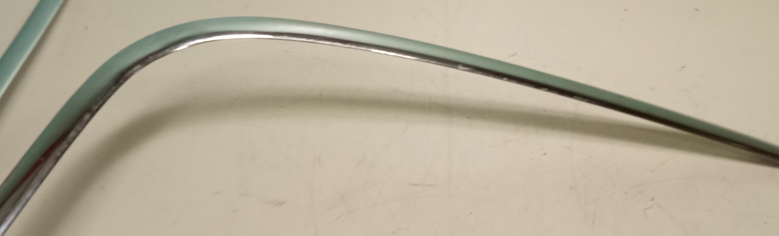 Maserati Mistral Rear Trunk Deck Lid Window Glass Trim Moldings_61914_61915