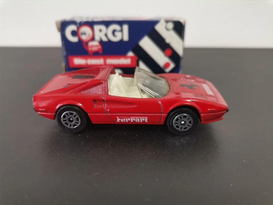 CORGI FERRARI 308 GTS - Immagine 4 di 4