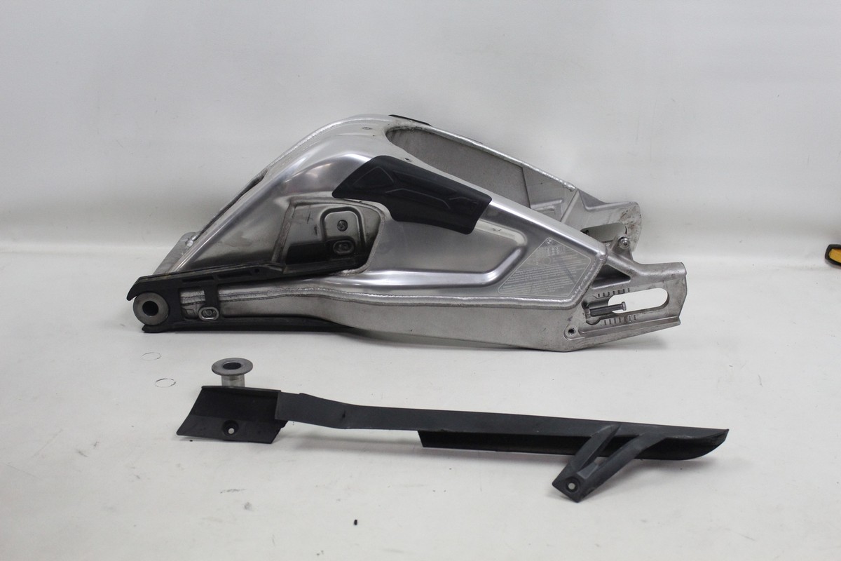 t s-l1200.jpg