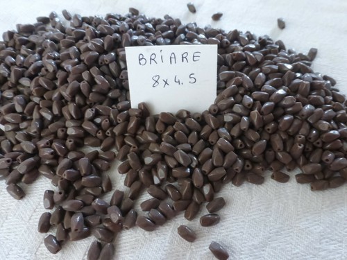 Lot De 1200 Perles Anciennes De Briare - Marron Foncé, Forme Dent De Lait