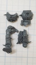 Warhammer 40k World Eaters Bits Khorne Berzerker Legion Torso Legs Set 09