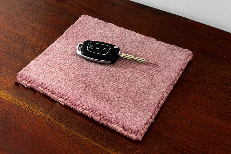 Handmade Home Décor Wool Rug Hand Woven Table Mat Rusty Pink Kitchen Placemat - Image 3 of 4