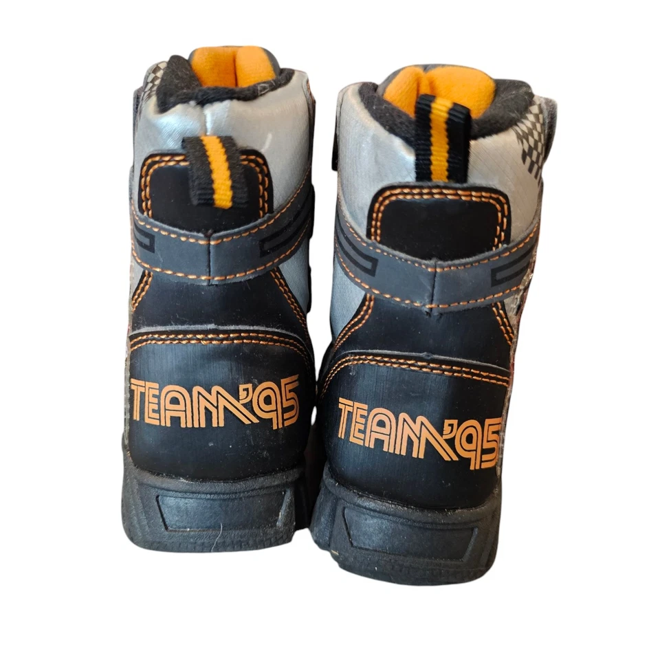 Disney Cars Lightning Mcqueen Mater Winter Snow Boots Boys Toddler Size 6 Black - Image 3 of 4