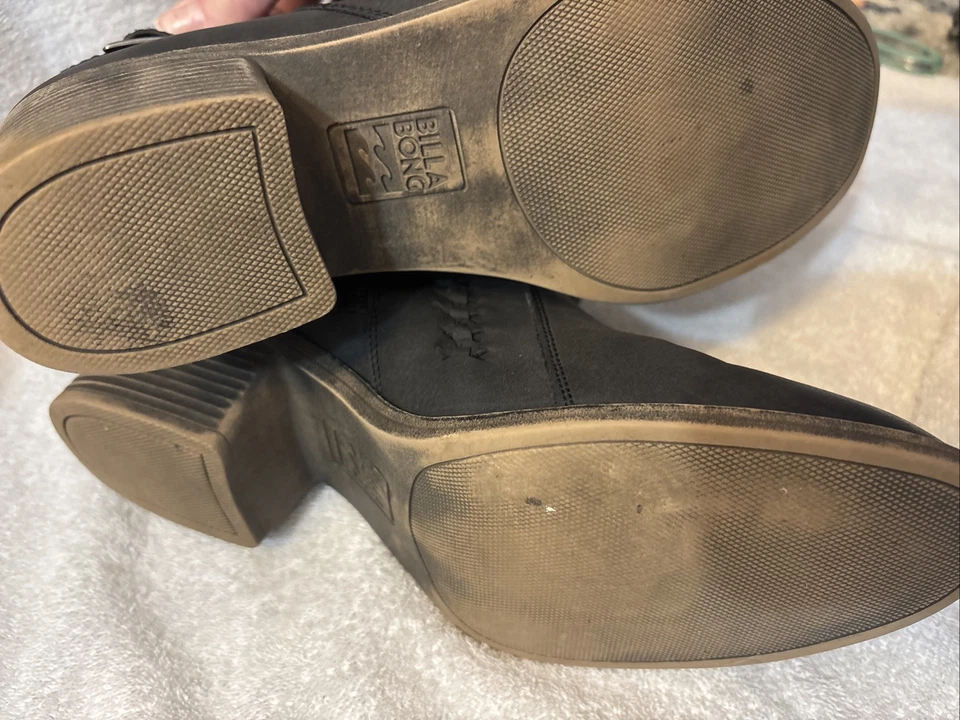 Billabong Women’s Take A Walk Boots Booties Black Size 10 - Image 4 of 4