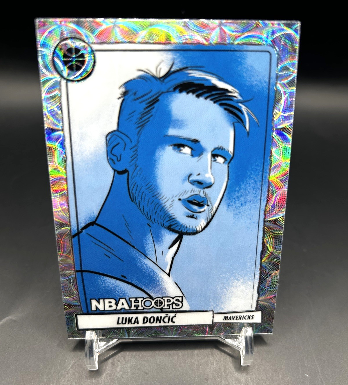 2023-24 Panini NBA Hoops Premium Stock Presentations - LUKA DONCIC CASE HIT #7