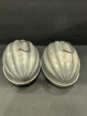 Pair Vtg   Nuts  Shape Aluminium Steamed Bread Pudding Molds #R38