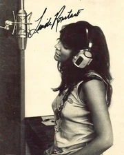 MUSIC LEGEND LINDA RONSTADT SIGNED 8X10 BLUE BAYOU DIFFERENT DRUM STONE PONEYS