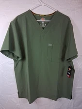 Dickies Scrubs EDS Essentials size L and a XXL Men V Neck Top OLV Olive/green