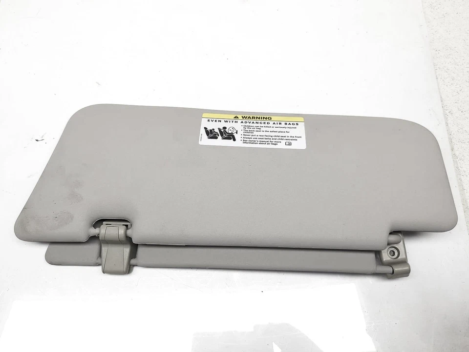 Mercedes-Benz Ml350 2006-2008 lado del pasajero primario y segundo parasol gris Foto 2 de 4