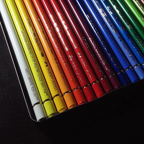 Artisan 24 Piece Colored Pencil Set with Contoured Grip in Metal Storage Tin - Picture 5 of 8
