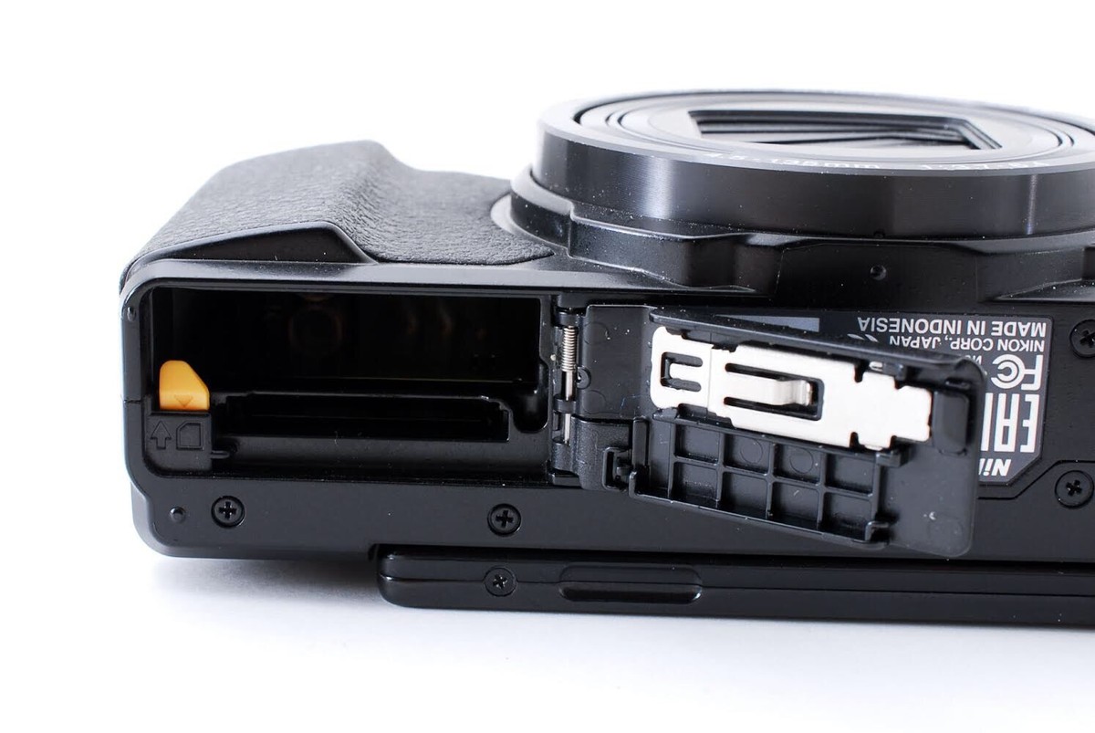 ■ほぼ新品■ ニコン COOLPIX S9900 #C525 Nikon COOLPIX S9900 Digital Camera W. 30x Zoom Lens 16.5 MP Black