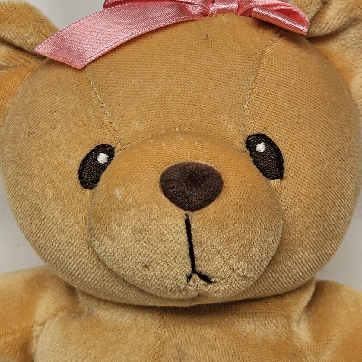 Enesco Avon Cherished Teddies Ava- Enesco 1998 Pellet Filled 8