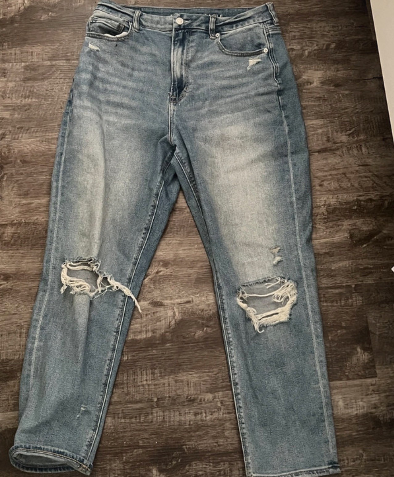Light Wash Distressed Button Zip 5-pocket