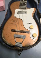Harmony Stratotone 1954 Original Case Finish With "Racing" Srtipes Added🤦😭