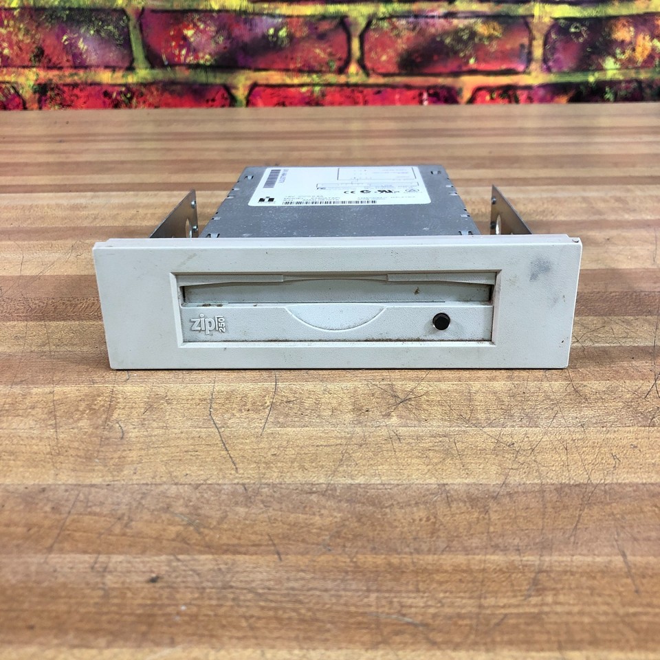 Iomega ZIP Drive 250 White Bezel - Model Z250ATAPI Internal IDE - WORKS ...