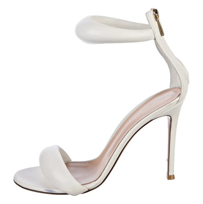 $1095 GIANVITO ROSSI White BIJOUX 38.5 Ankle Strap Shoes Heels Sandals