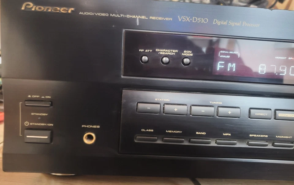 PIONEER  VSX-D510 & 5.1 Kanäle 80 Watt Reciever & Verstärker - Bild 2 von 4