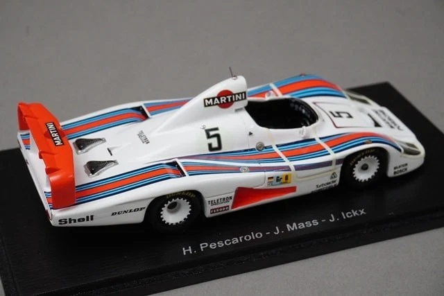 1:43 SPARK S4432 Porsche 936:78 Le Mans 1978 #5 Martini model car - Image 4 of 4