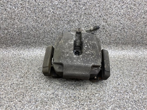 Bremssattel vorne rechts 330mm 169Tkm BMW F11 F10 5er 520D 15.1970.183
