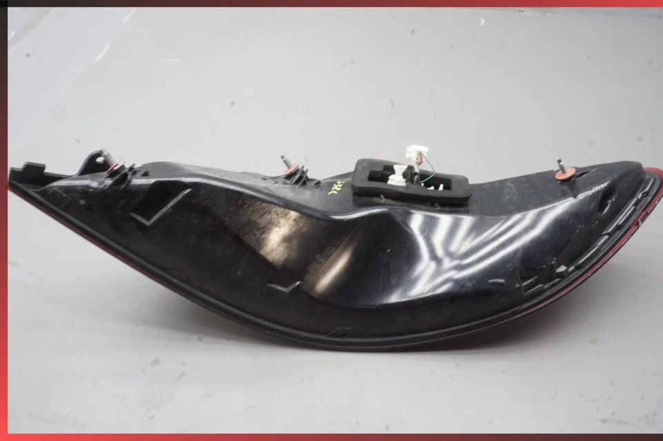 Luz trasera izquierda LED tintada para Mercedes-Benz SLK250 SLK350 12-2016 Foto 2 de 4